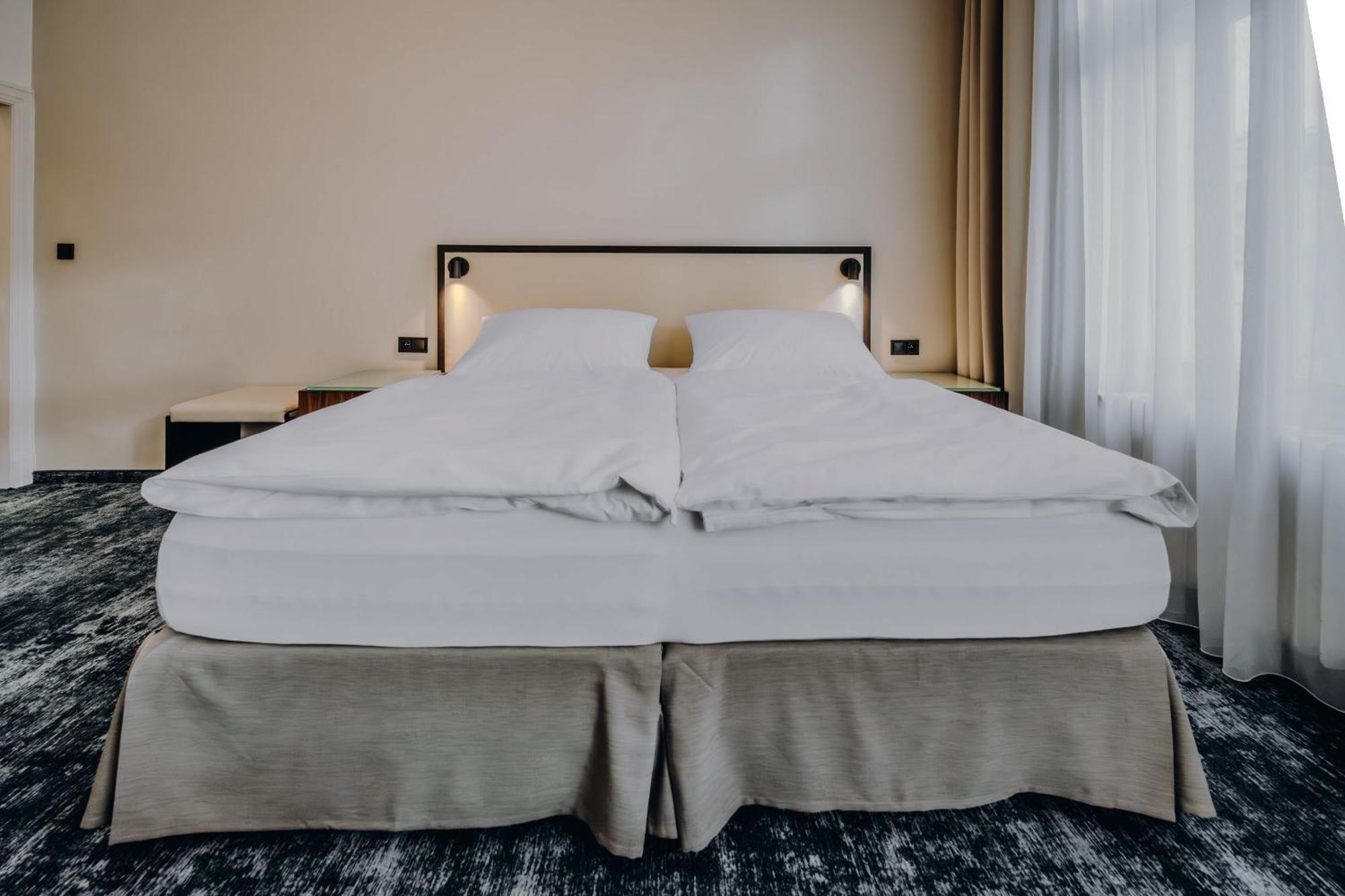 Hotel Esplanade Carlsbad 4*