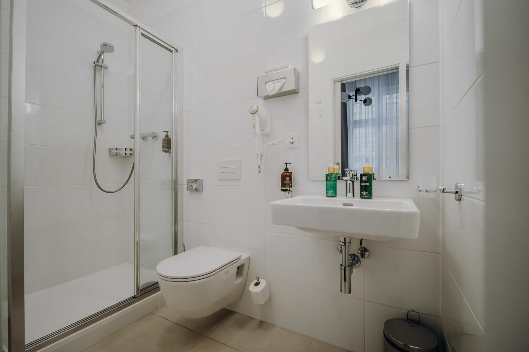 Esplanade Carlsbad 4*